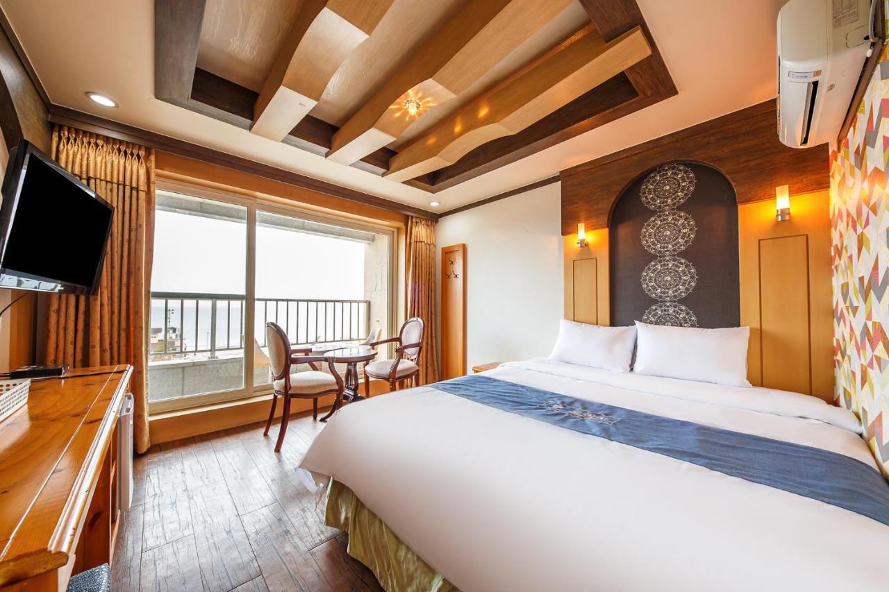 Drama Motel Boryeong Exterior foto