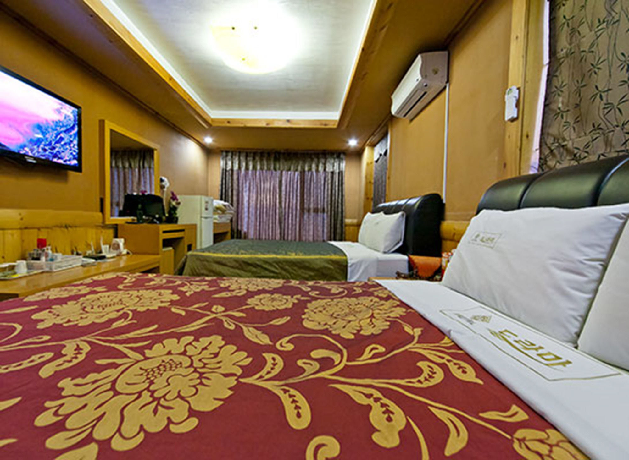 Drama Motel Boryeong Exterior foto