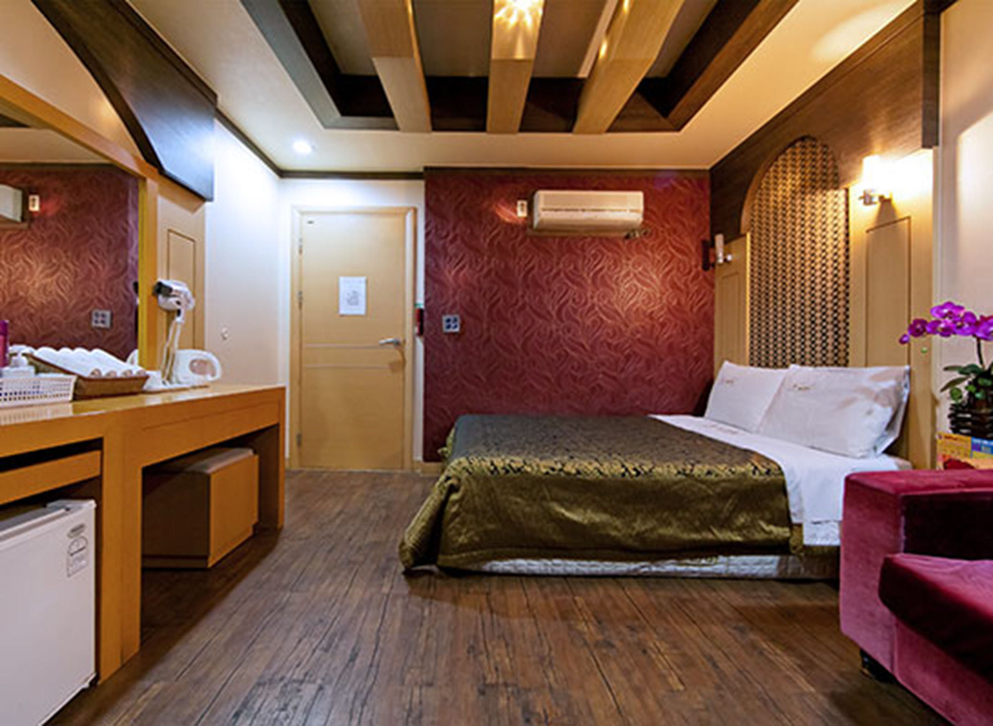 Drama Motel Boryeong Exterior foto